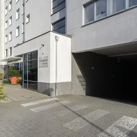 Panorama Apartment *